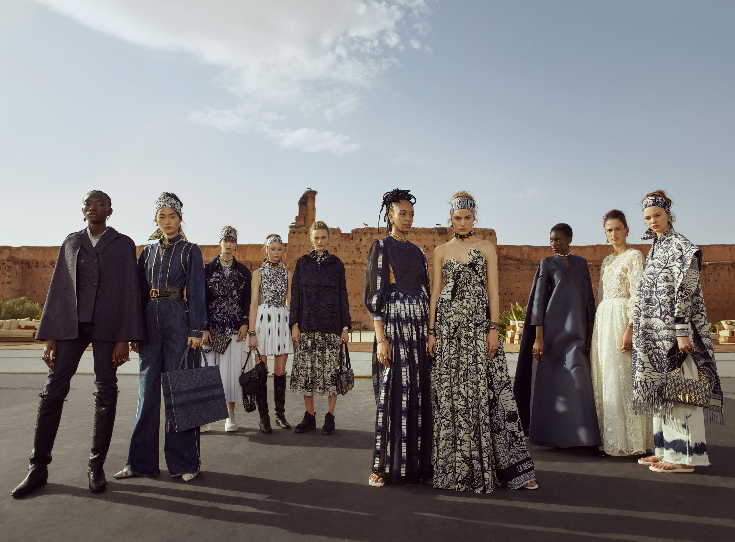 Ο Dior ανέβαλε επίδειξη μόδας στην Ιταλία