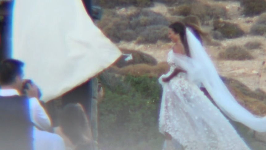 Εριέττα Κούρκουλου: Στιγμιότυπα από τον παραμυθένιο γάμο της στη Μύκονο
