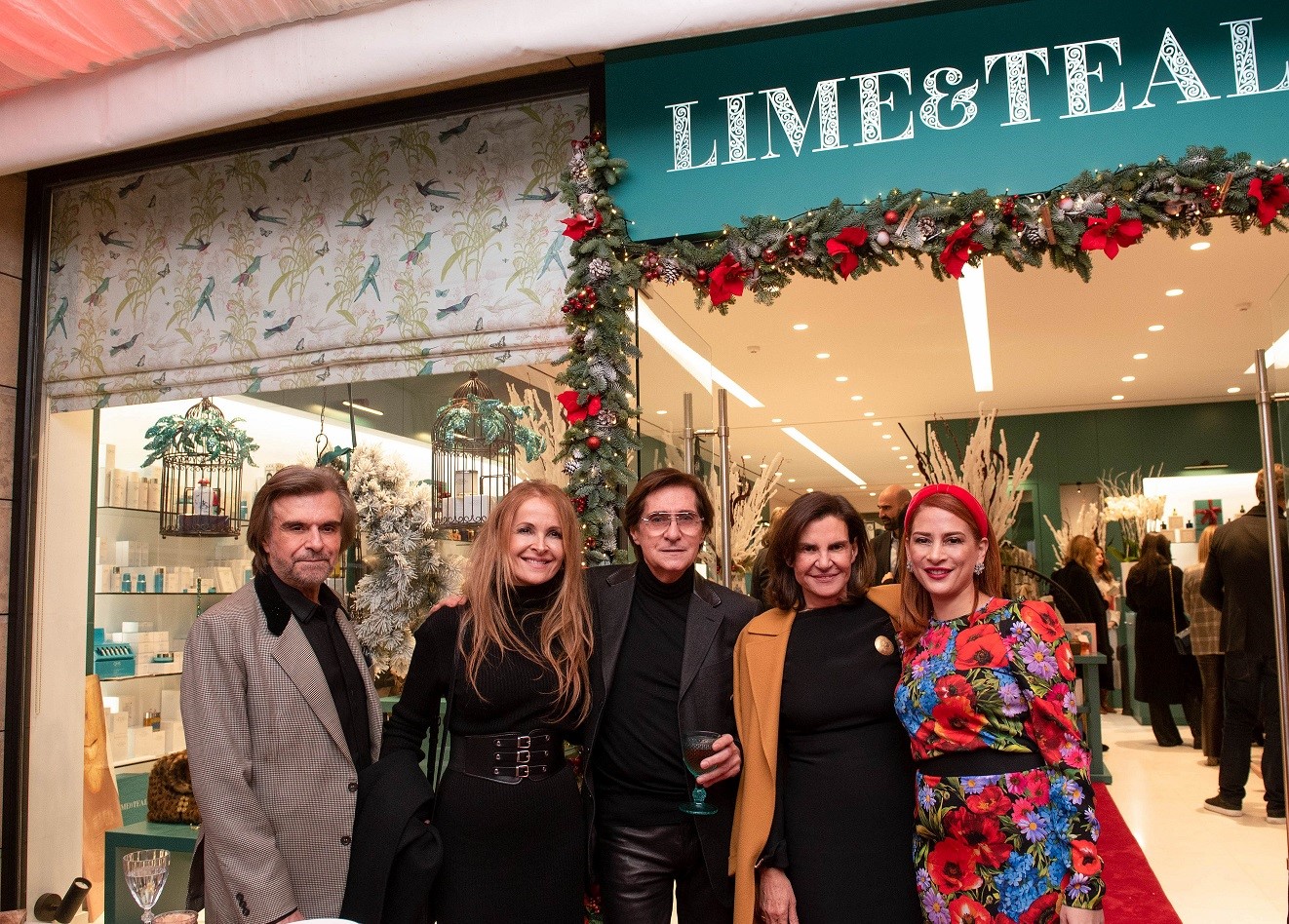Lime & Teal Λαμπερές παρουσίες στο πάρτι της πρώτης perfume boutique στην Ελλάδα.