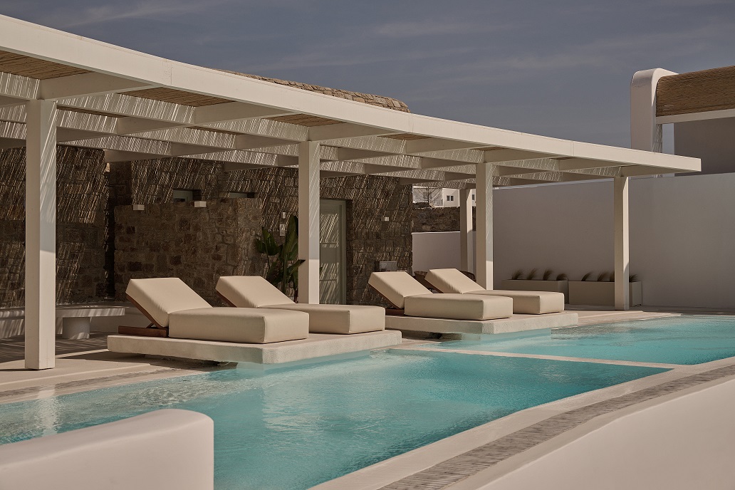Yi Hotel Mykonos: Η SWOT Hospitality καλωσορίζει το απόλυτο party hotel