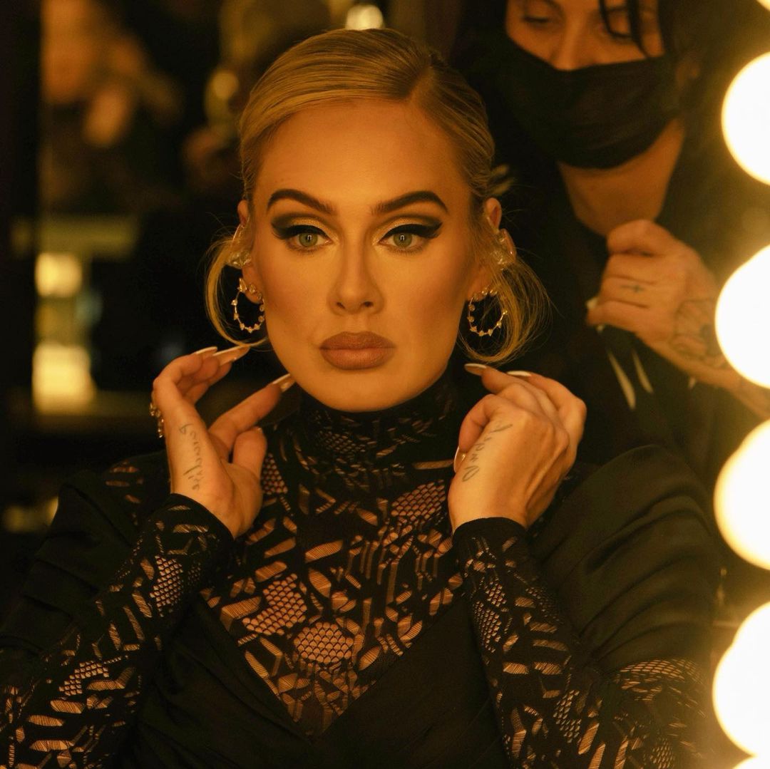Adele: Ο λόγος που κατέρρευσε στο backstage της εμφάνισής της στο Las Vegas