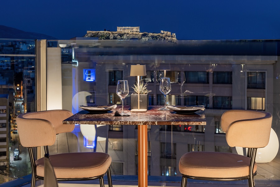 Stanley Hotel: Μια ολοκληρωμένη εμπειρία φαγητού με θέα όλη την Αθήνα