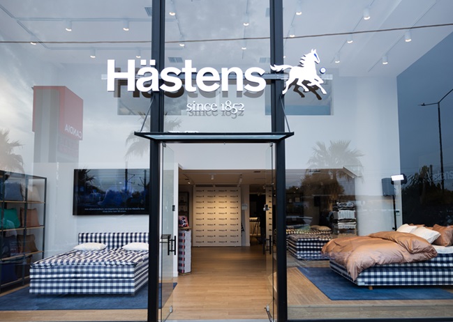 Το πιο πολυτελές brand χειροποίητων κρεβατιών και στρωμάτων στον κόσμο Hästens εγκαινίασε το πρώτο ομώνυμο flagship store στην Αθήνα.