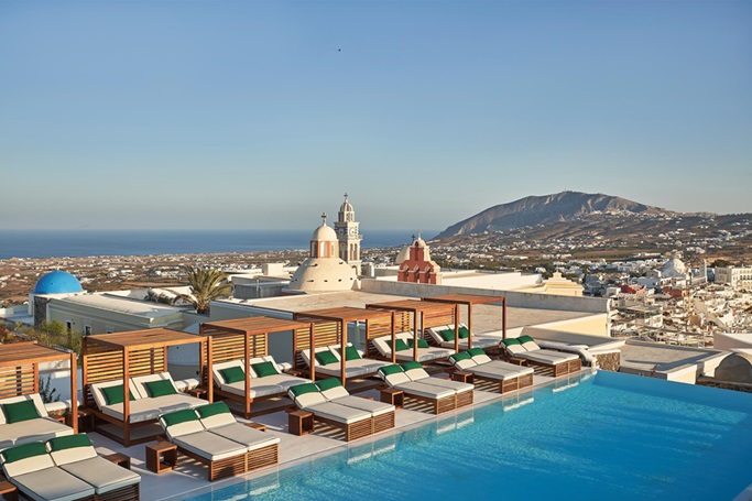 Katikies Garden: Ψηφίστηκε το Κορυφαίο All-Suite Hotel της Ελλάδας στα World Travel Awards 2024