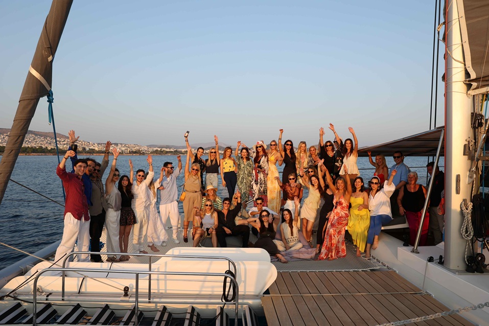 SOLID Summer Vibes: Η πιο στιλάτη κρουαζιέρα του καλοκαιριού στην Αθηναϊκή Ριβιέρα