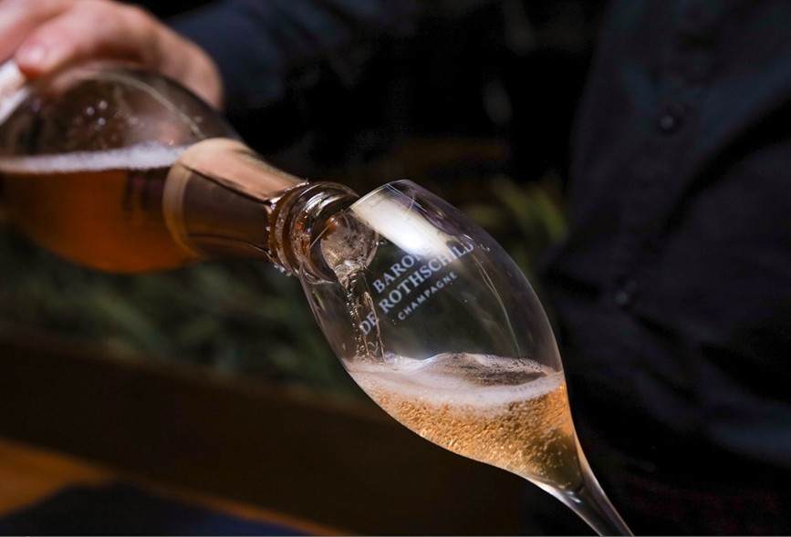 Barons de Rothschild Champagne : Λαμπερό party με εκλεκτές παρουσίες στην «καρδιά» του Κολωνακίου