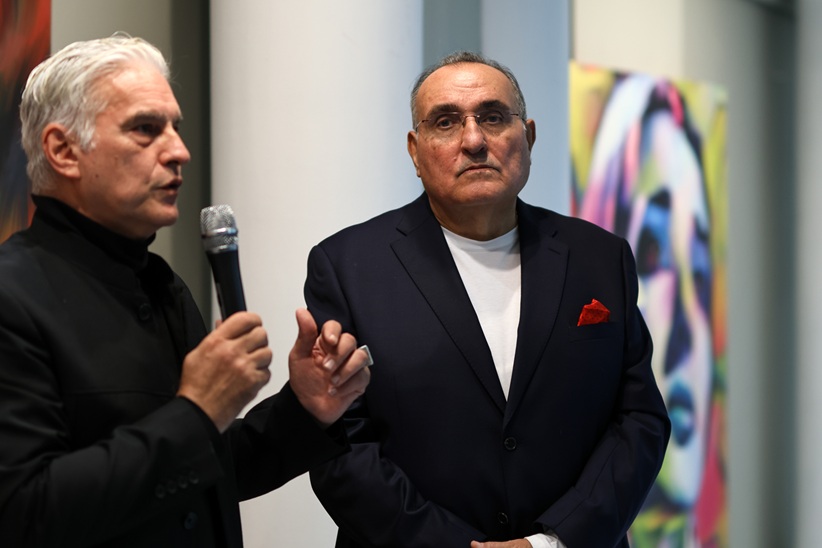 «Je t’aime»: Η νέα εντυπωσιακή έκθεση του Μάνου Ιωαννίδη στη Δημοτική Πινακοθήκη Λάρισας