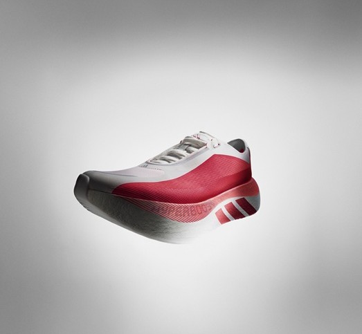 adidas Hyperboost Edge: Το νέο εμβληματικό super-trainer που φέρνει επανάσταση στο καθημερινό τρέξιμο