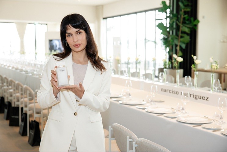 Narciso Rodriguez Parfums λανσάρει το for her PURE MUSC BLANC Eau de Parfum Intense – η απόλυτη έκφραση λευκής κομψότητας