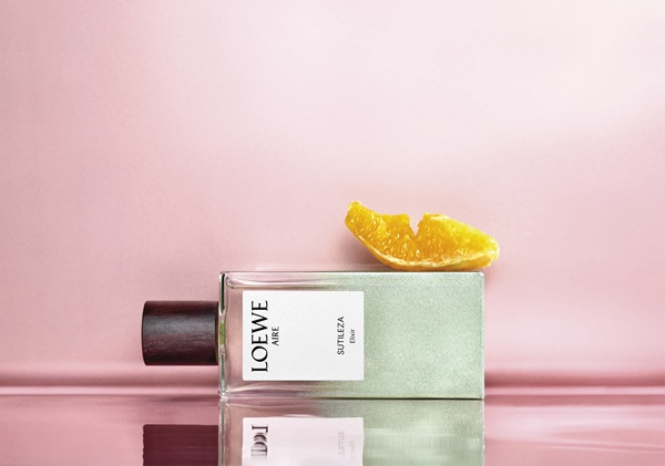 LOEWE Aire Sutileza Elixir: Το νέο άρωμα που αιχμαλωτίζει την αίσθηση του καθαρού αέρα σε ένα σύγχρονο ελιξίριο