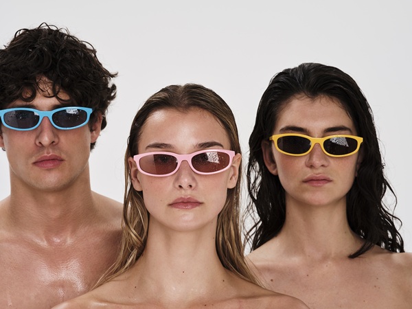 SUN OF A BEACH x AV Sunglasses: Η POLYCHROME συλλογή φέρνει τα πιο χρωματιστά γυαλιά ηλίου του καλοκαιριού 2026