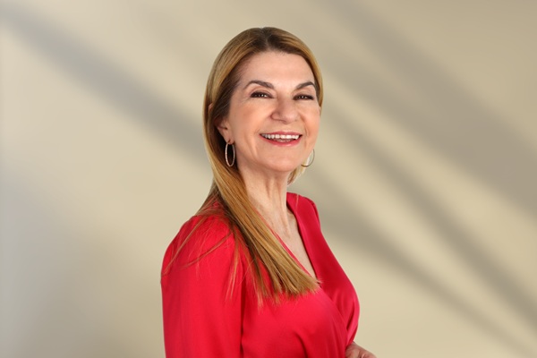 Έφη Ρομποτή: Το “σιωπηλό” σύνδρομο που καταστρέφει την ποιότητα ζωής στην εμμηνόπαυση